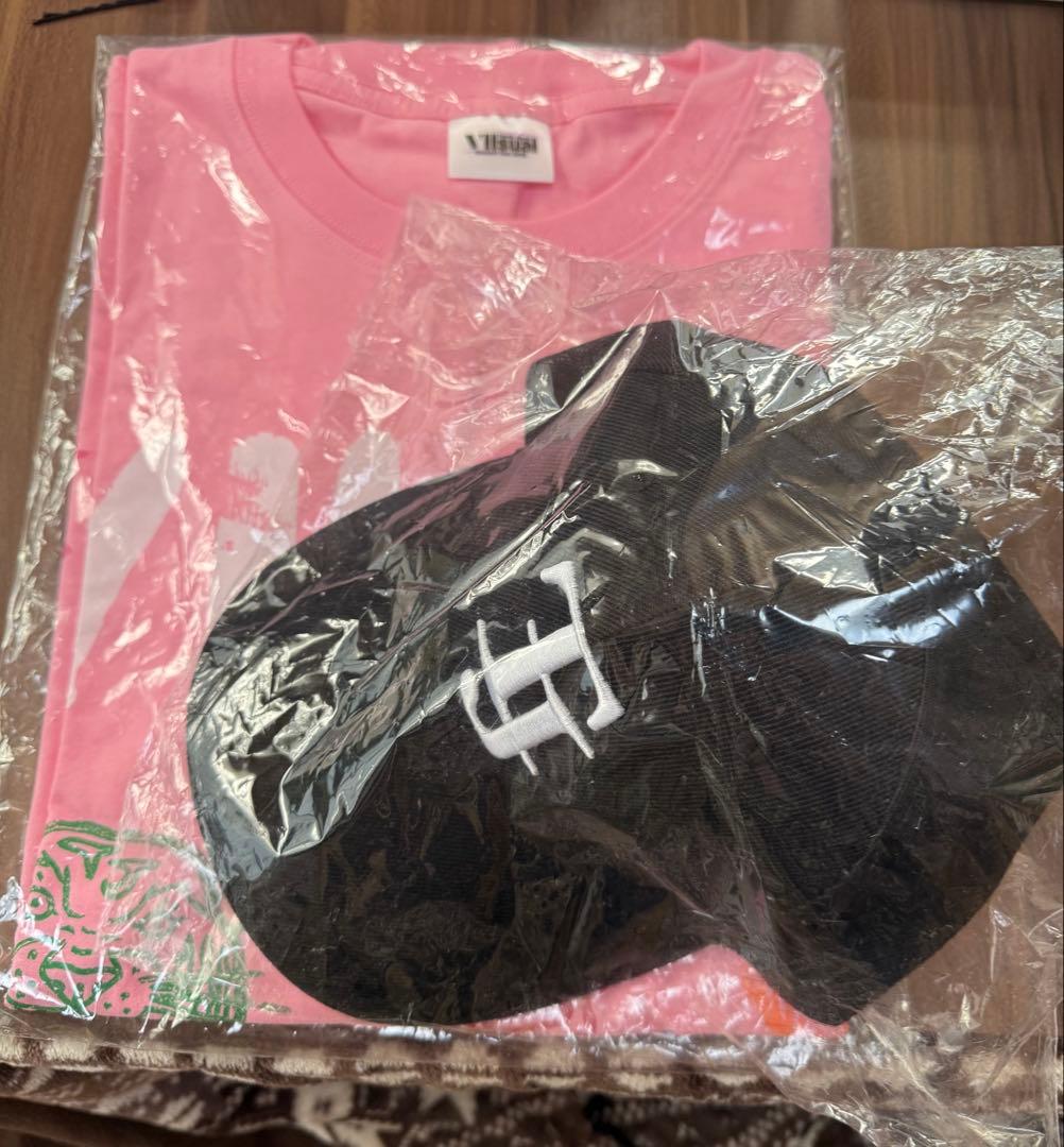 TravisJapan オリジナルTシャツ キャップ 2025 VIIsual