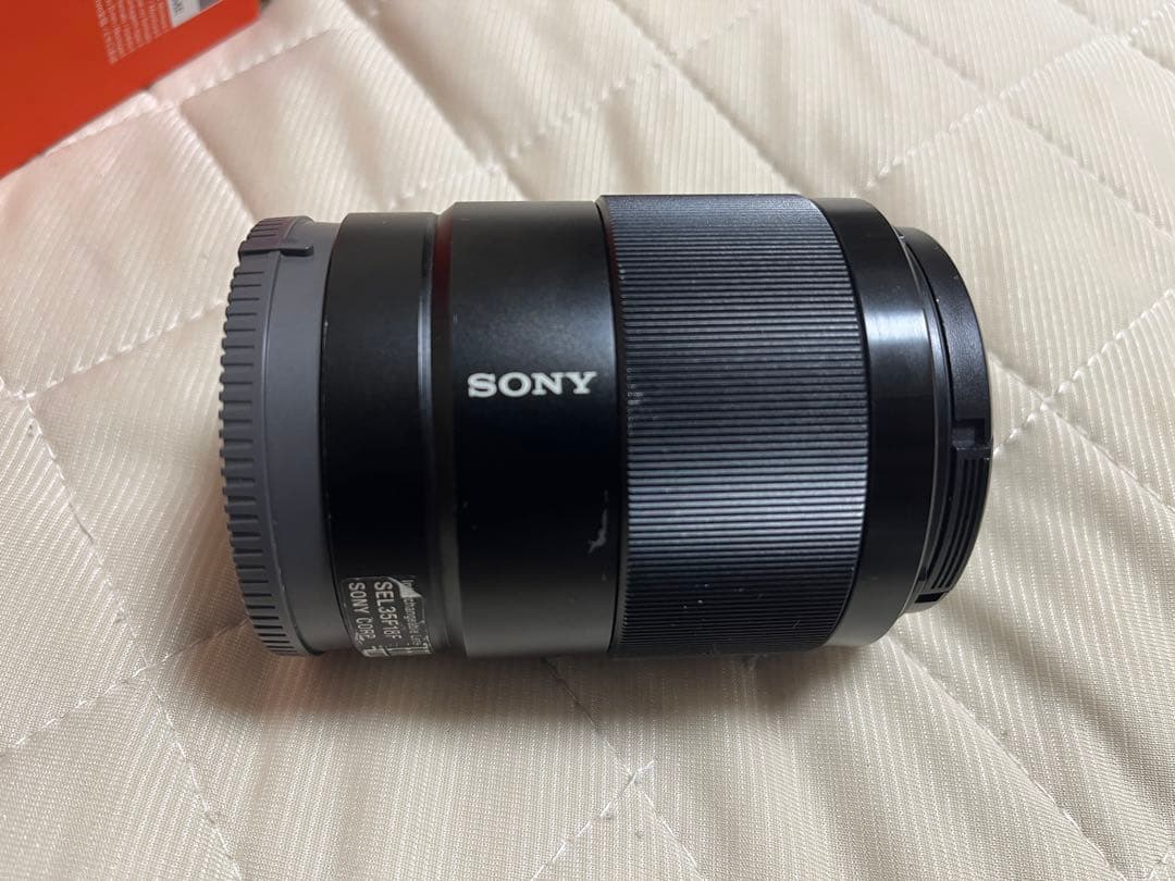 SONY FE 35mm F1.8 Eマウントレンズ