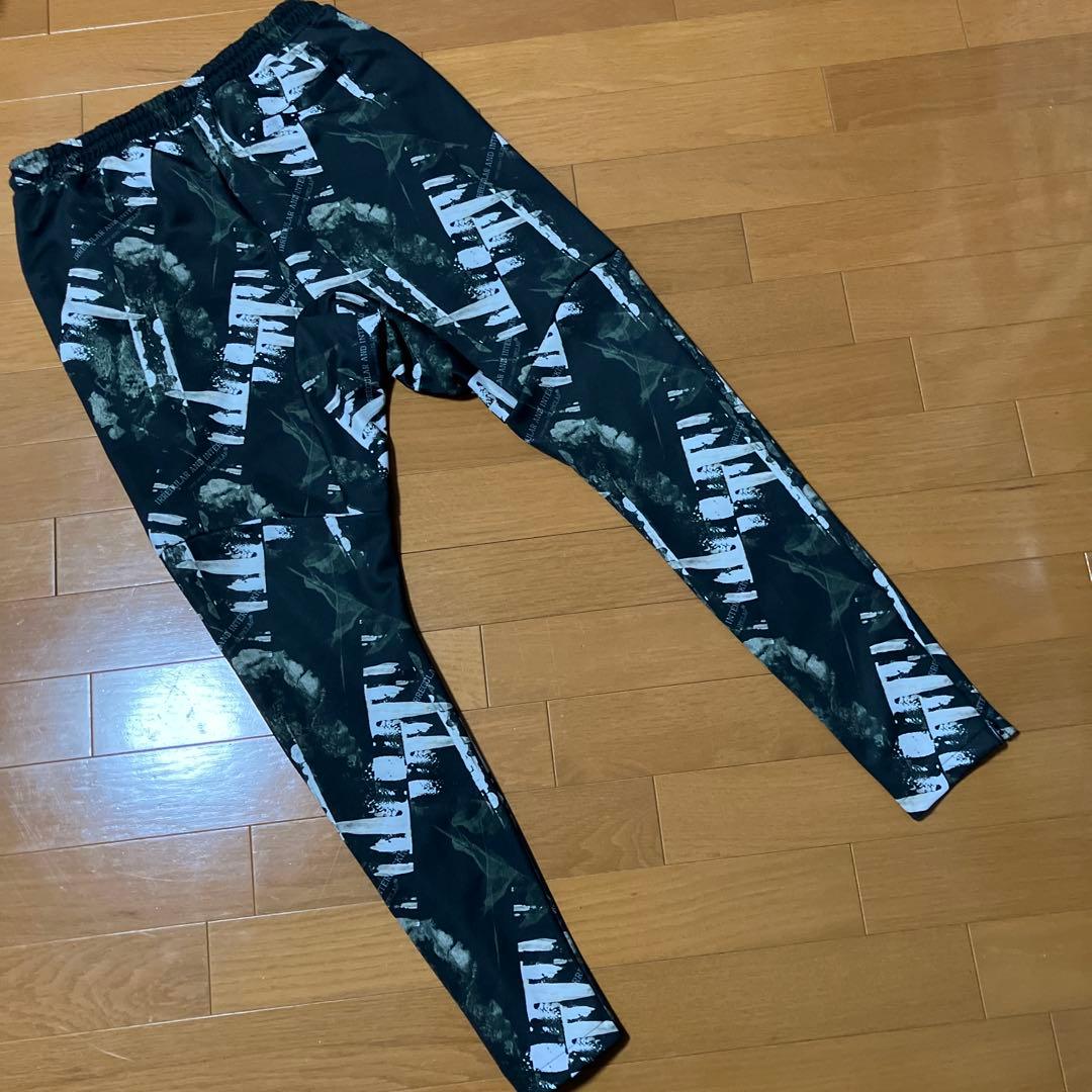 【GLIMCLAP】サルエルイージーパンツ/モノトーン総柄