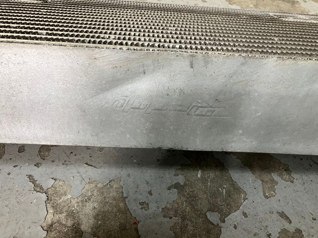 BNR34用インタークーラー 3層 グレッディ TRUST製