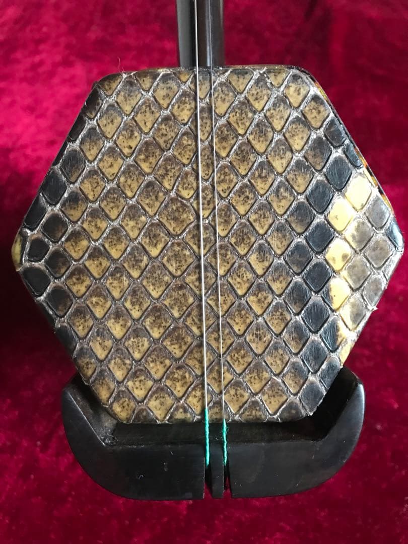 格安・二胡★上級紅木★錦蛇皮★古月琴坊★十年保証★必需品揃い★初心者・中級者用