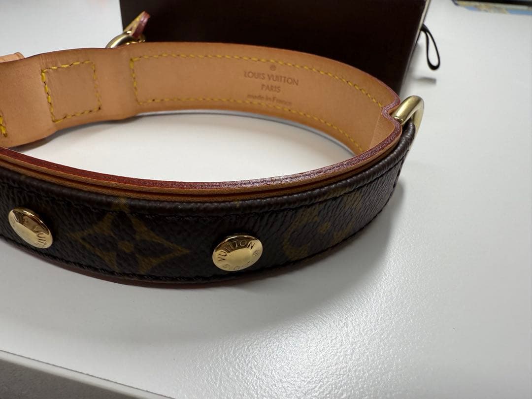ななLouis Vuitton レザー首輪 ブラウン
