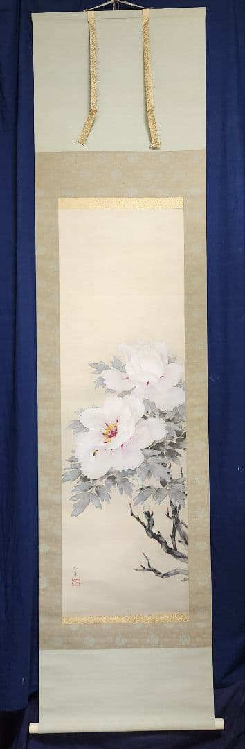 【富貴草図】戸田北遥 2607 牡丹に蜂 共箱　掛け軸　肉筆