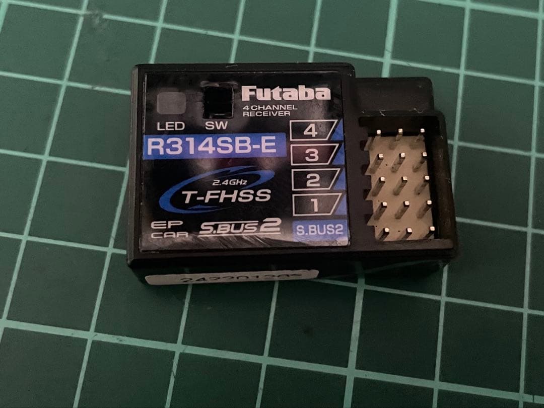 Futaba 4PM R314SB-E受信機一個セット