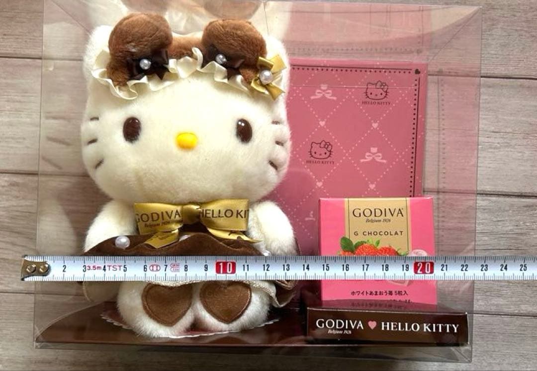 【新品】GODIVA＆ハローキティ ぬいぐるみ サンリオ