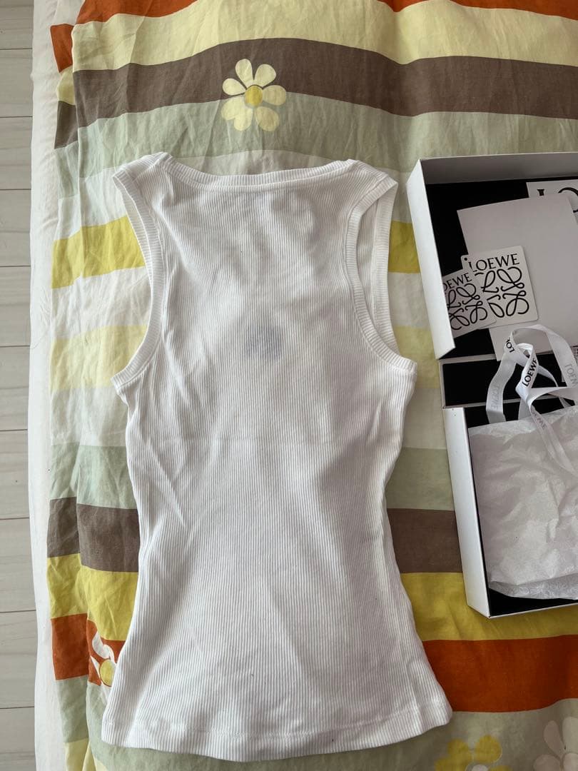未使用に近い　LOEWE ホワイト タンクトップ XS