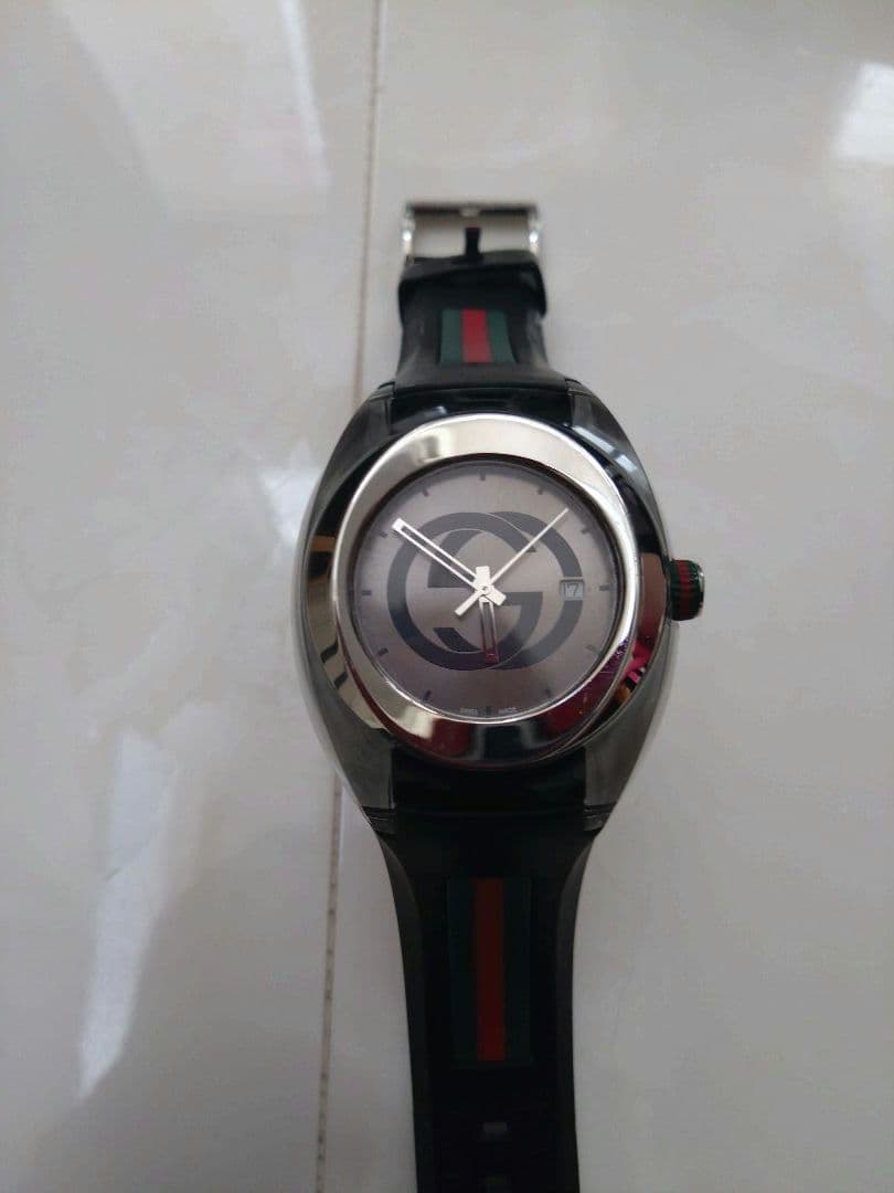 GUCCI ラバー ベルト 時計　SYNC YA137116