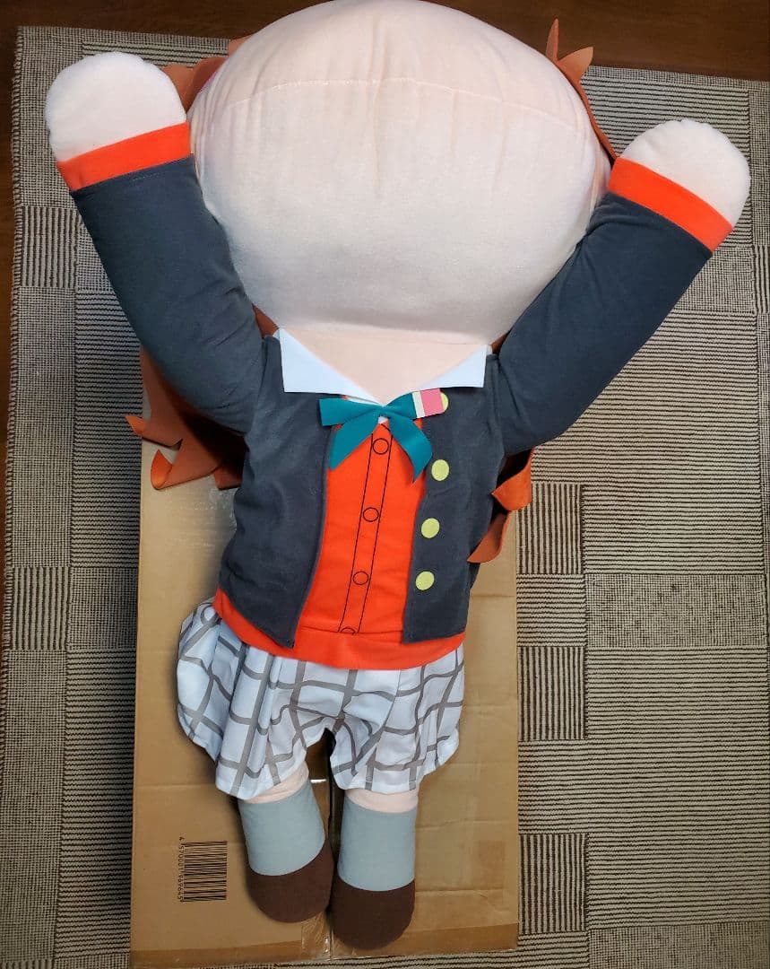 テラジャンボ　虹ヶ咲学園　 近江彼方ちゃん　ラブライブ 寝そべりぬいぐるみ