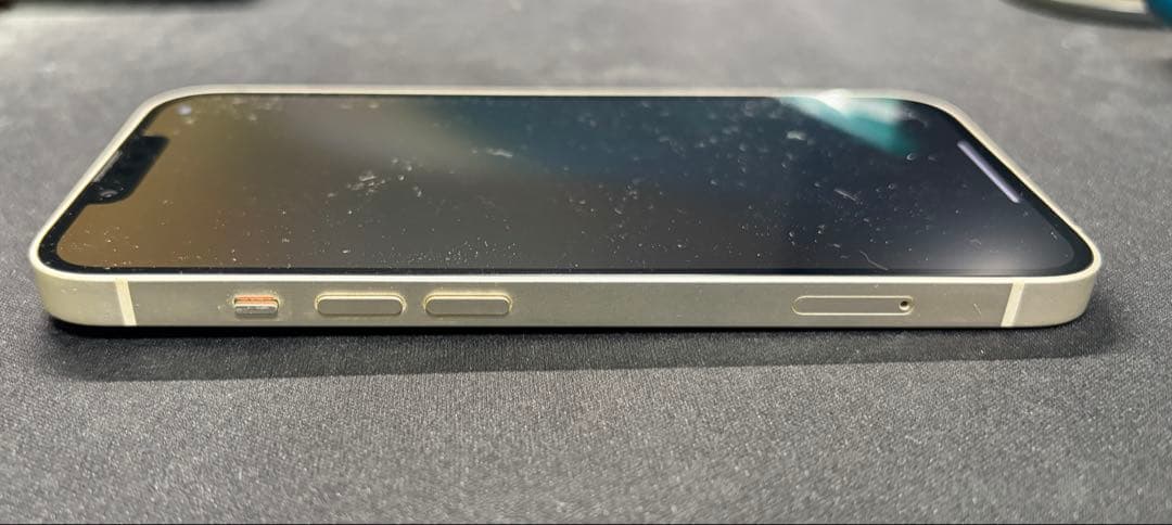 iPhone13 128GB ホワイト