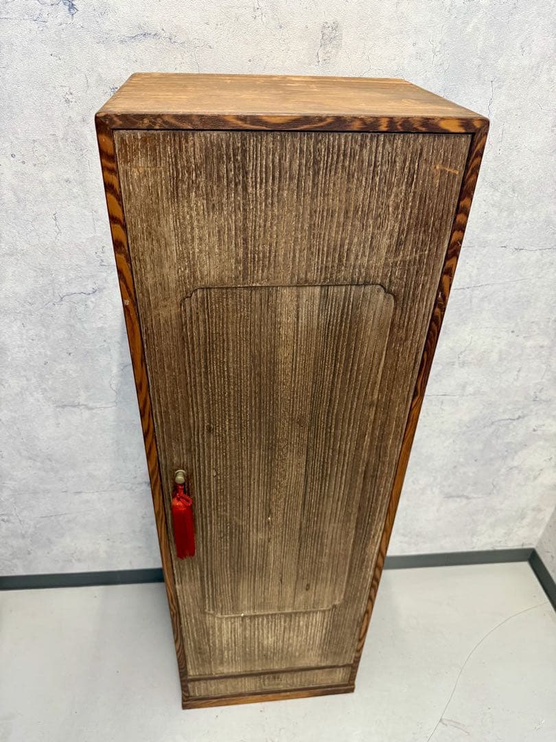 u*9様 70年前の美しい木目のヴィンテージ箪笥（たんす）　三味線用　桐製