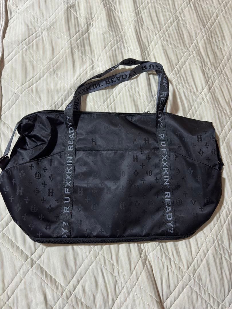 HYDE LIVEガチャ2wayボストンバッグ ロゴ入り