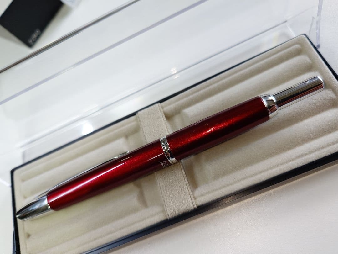 パイロット キャップレスデシモ EF レッド