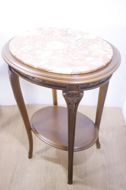 ◆イタリア製 輸入家具入荷　天板大理石　サイドテーブルオーバル型(楕円形) 　②