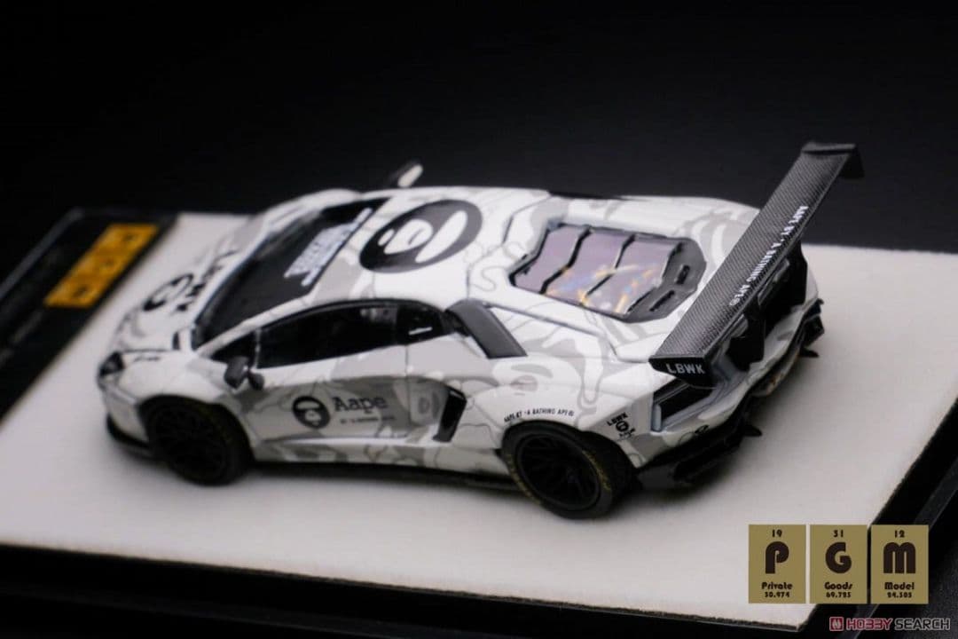 PGM 1/64 LP700 ランボルギーニ アバンタドール LAMBORGHI