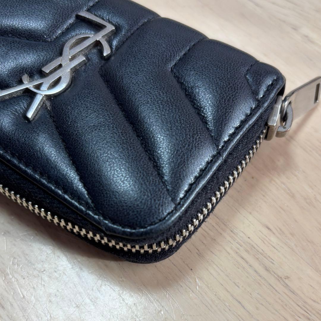 サンローラン　ケース