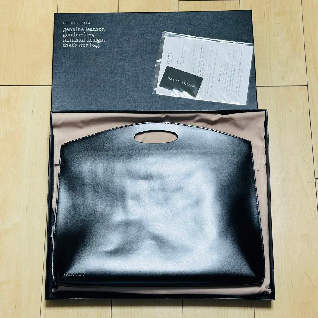 PELULU. TOKYO レザーPCバッグ