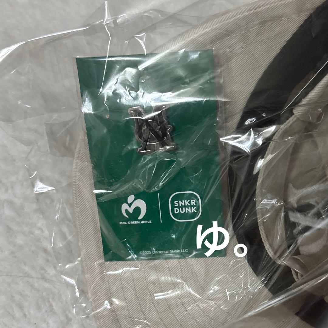 【ピンズ付き】Mrs. GREEN APPLE ×スニダン ベージュ キャップ