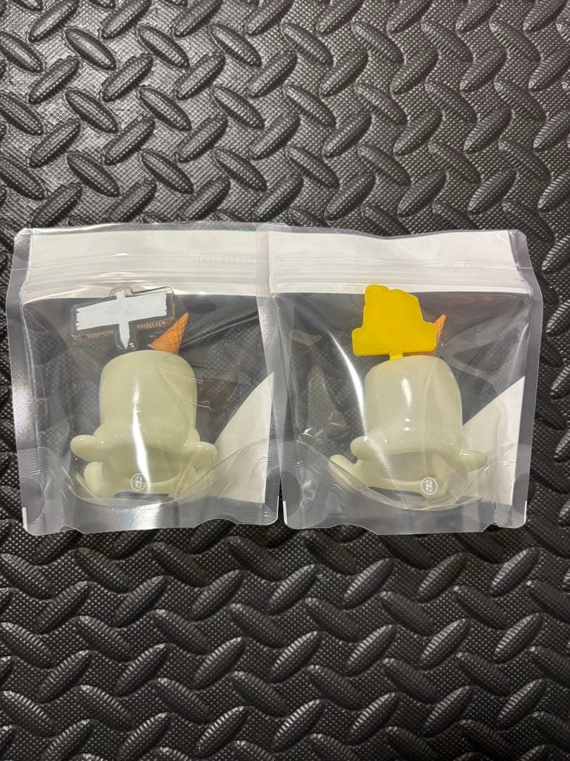 リビングデッドマシュマロ　チョコアイス ヴィレッジヴァンガード限定 2種 ソフビ