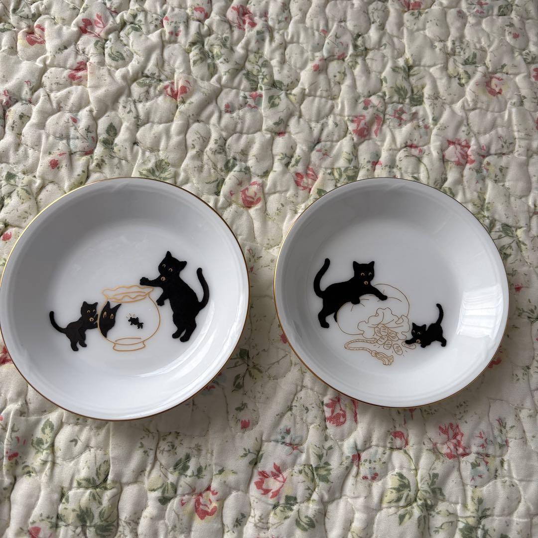 大倉陶器の黒猫の小皿