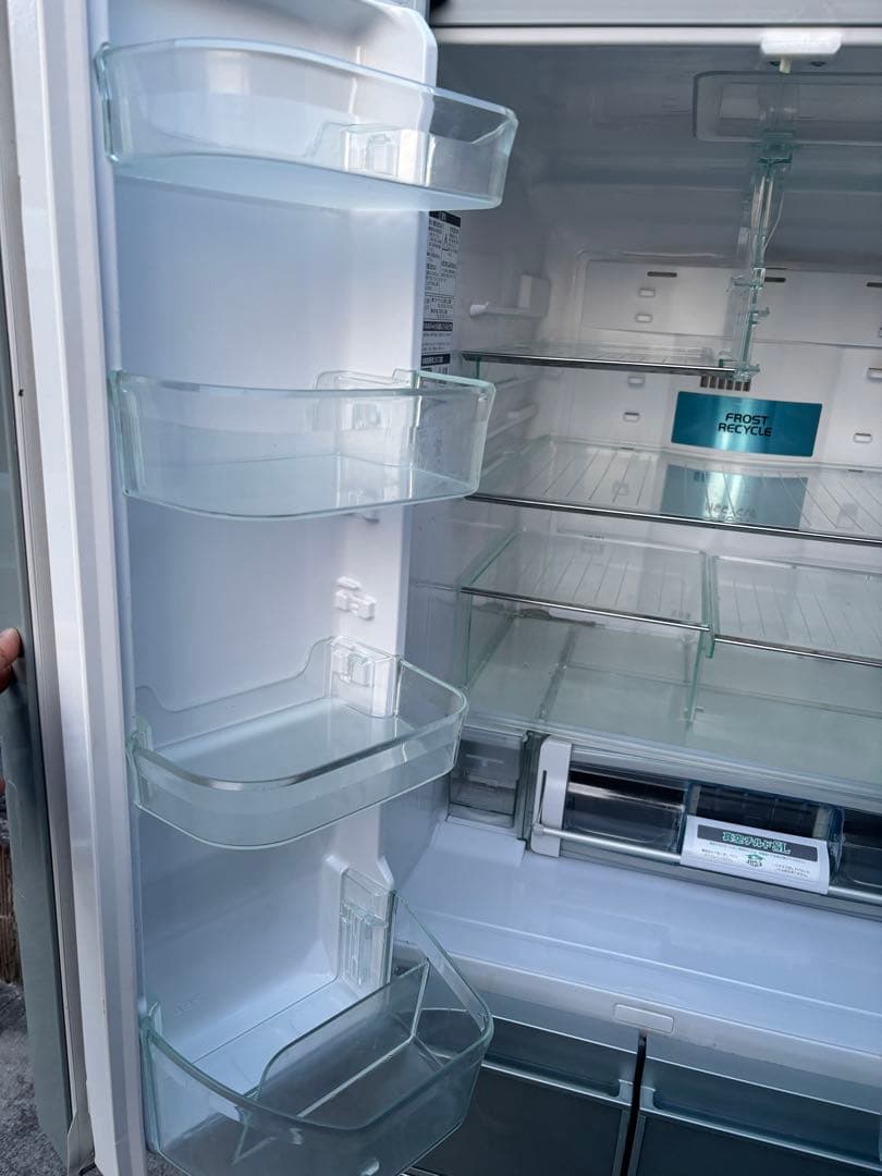 【宮城発】引取限定 近隣配達可能 HITACHI 冷蔵庫 R-C5700