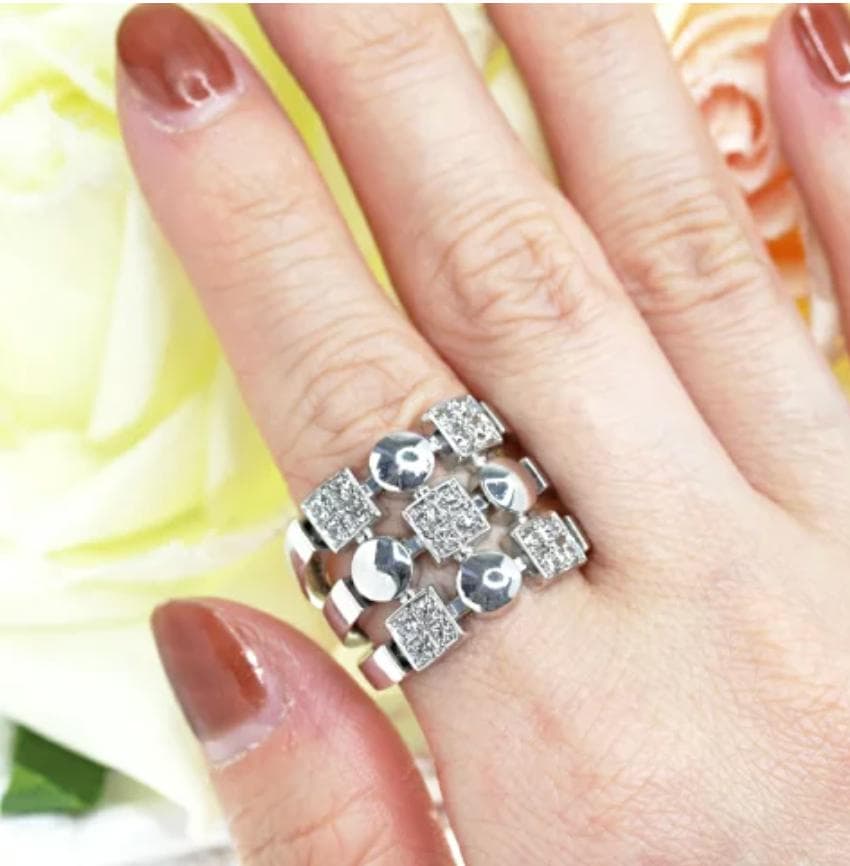 ダイヤモンド 0.58ct ルチアモチーフ アレグラモチーフ 14号 K18WG