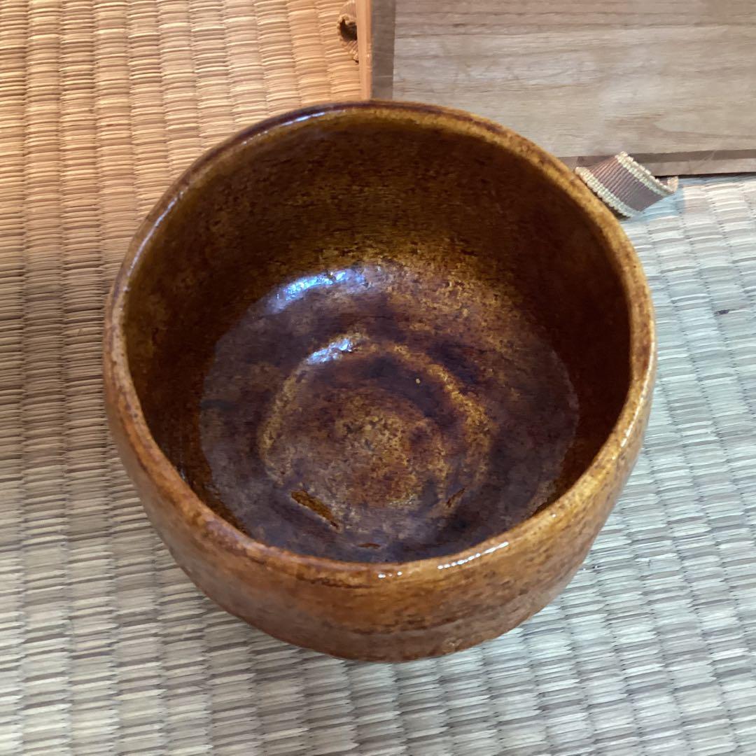 大樋長楽作　飴釉楽茶碗