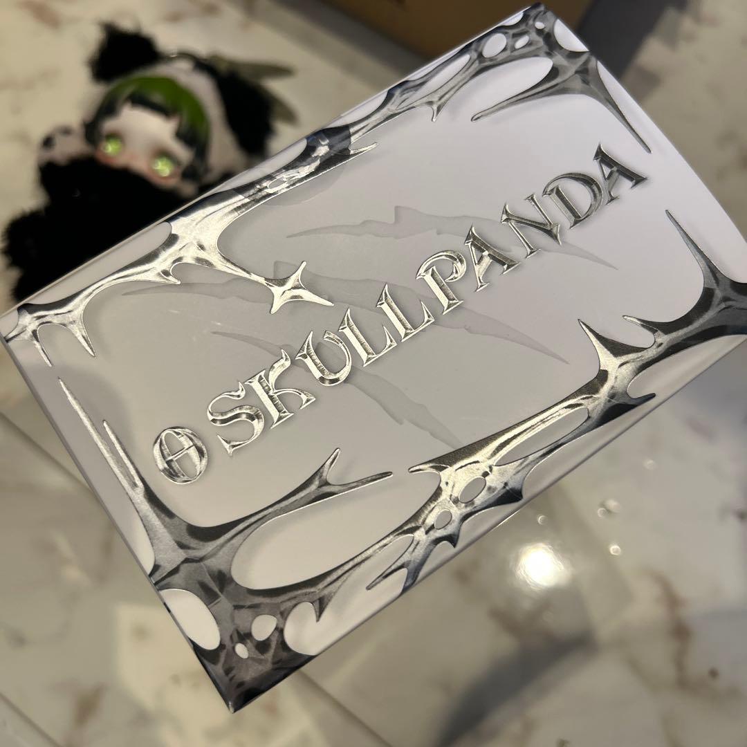 新品　POPMART スカルパンダSKULLPANDA XGコラボ　日本　正規品