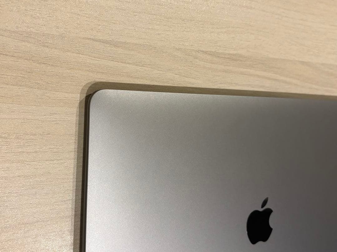 MacBook Air 2019 13インチ 256GB バッテリー交換済