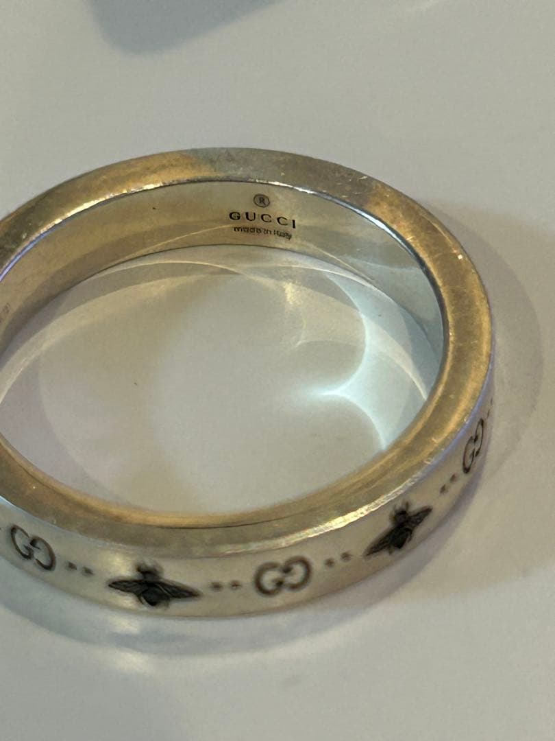 GUCCI シルバーリング 蜂のモチーフ　サイズ21