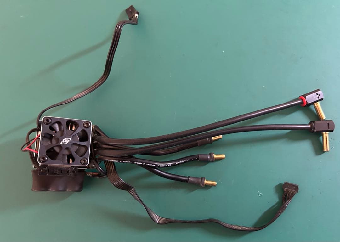 【最終値下げ】37 ヨコモ　BL-PRO4 ブラシレス　ESC ラジコン