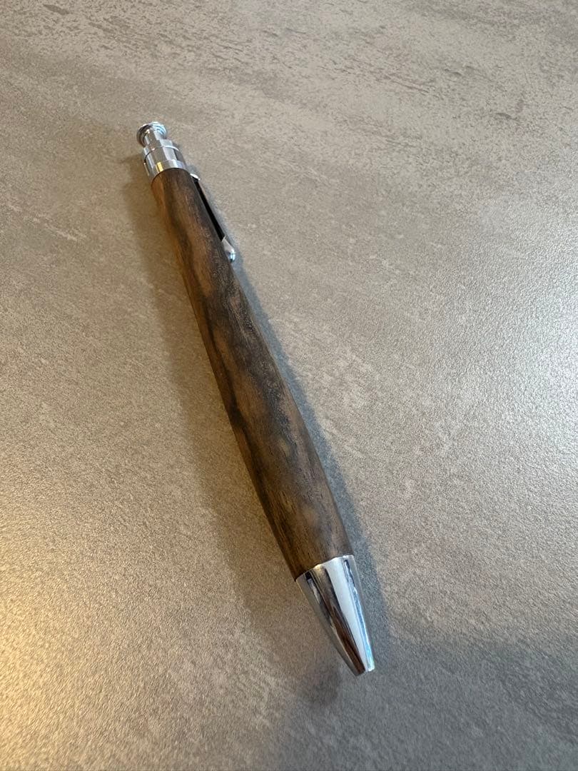工房楔 黒柿孔雀杢 ルーチェペン ボールペン イベント杢 木軸