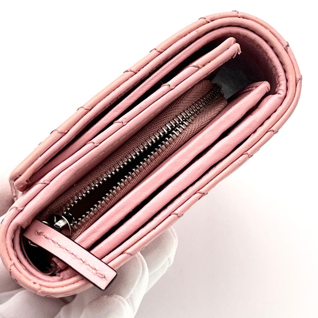 GUCCI 二つ折り財布　キルティング　マーモント　レザー　ピンク　598629