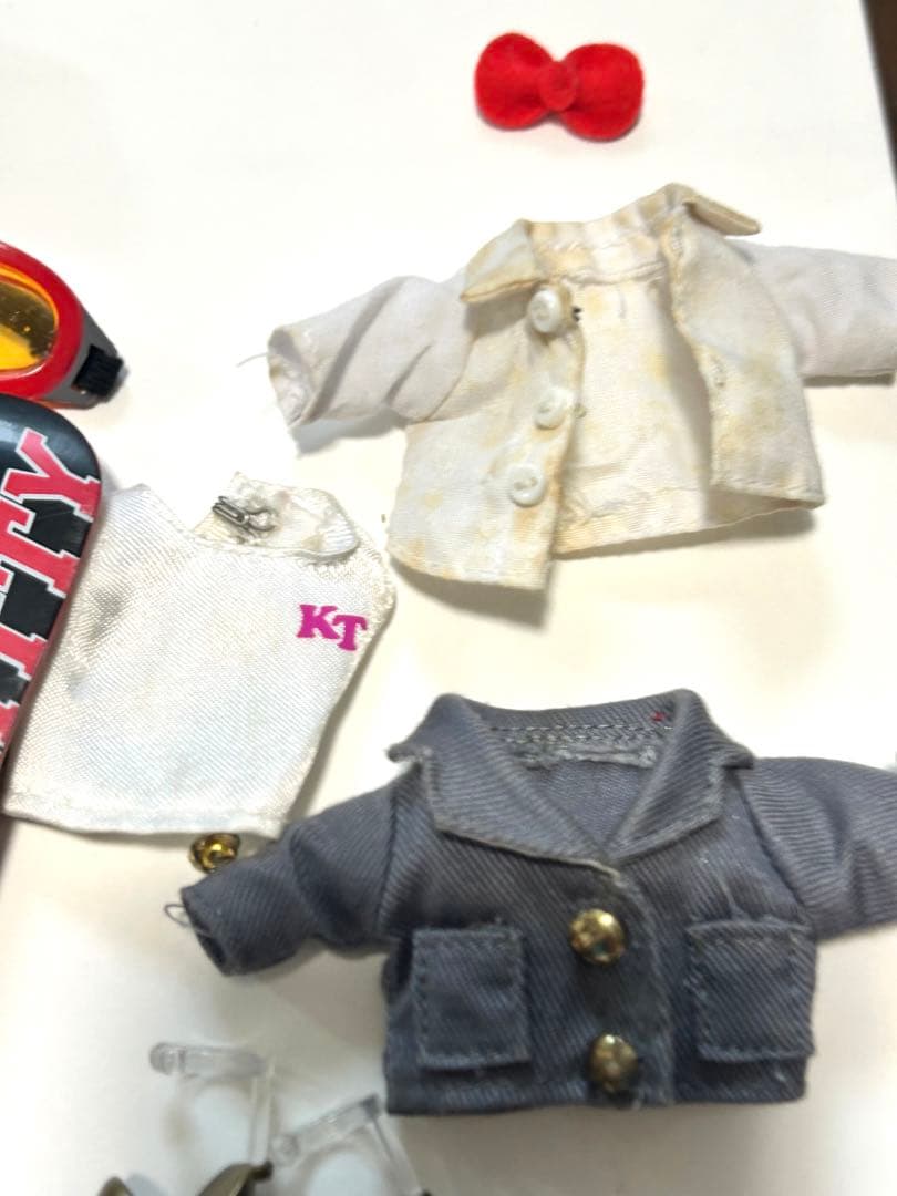 ハローキティ　ドレスアップコレクション　着せ替え