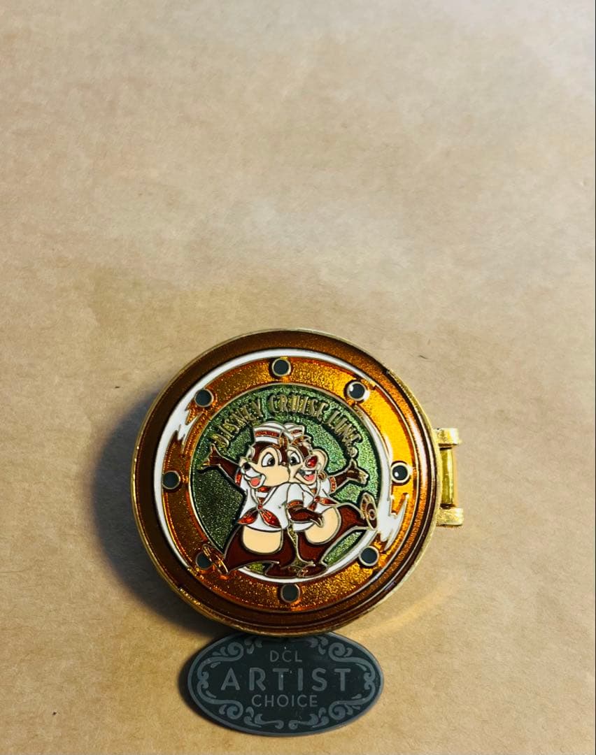 2931ディズニークルーズラインピンアーティストチョイスグーフィーチップとデール