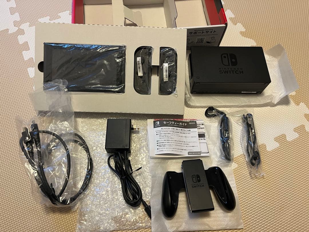 Nintendo Switch 本体 joy-con(L)(R)グレー