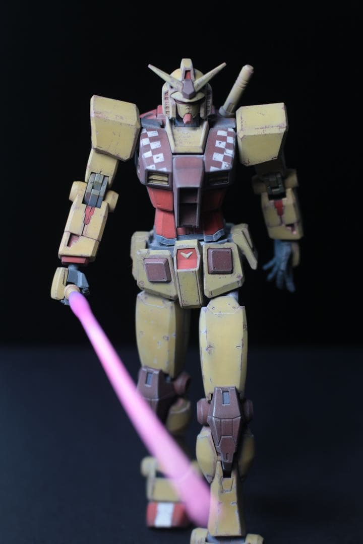 HG1/144 RX78-2 ガンダム　BEYOND GLOBAL 塗装完成品
