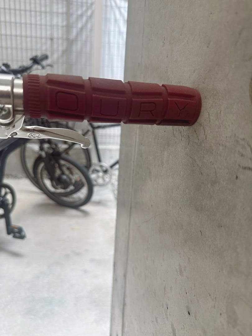 ピスト　HOW I ROLL CHAMP XSサイズ