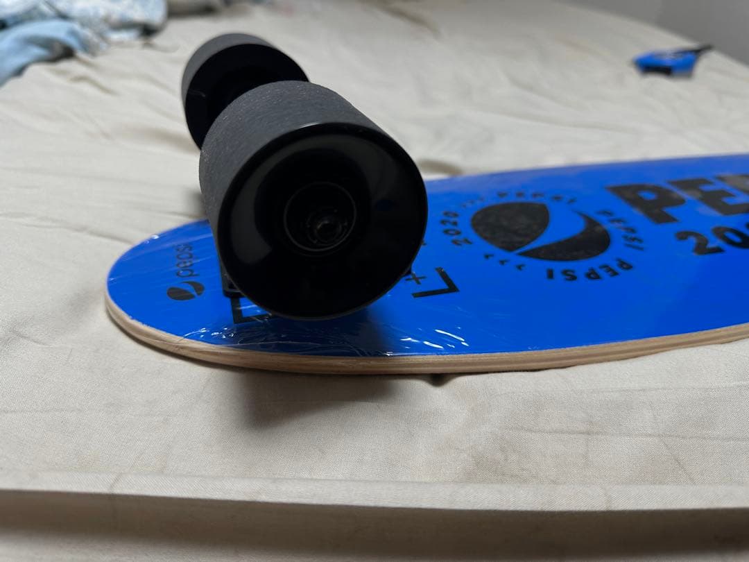 PEPSI スケートボード デッキ 限定モデル（2020年）新品未使用 箱付き