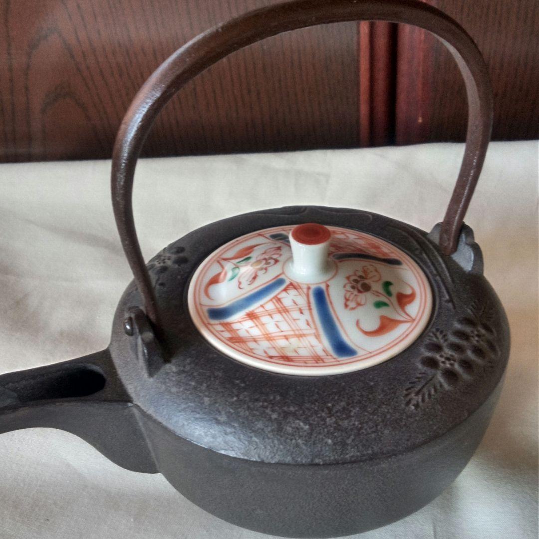 釜師　人間国宝　高橋敬典・鉄瓶 銚子・梅紋　陶器替蓋付 未使用箱付