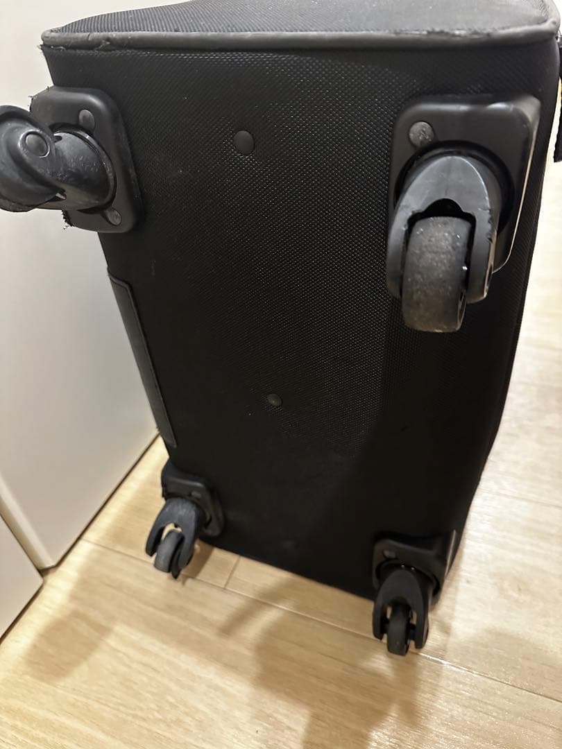 【希少価値】asics オリンピック選手　キャリーケース