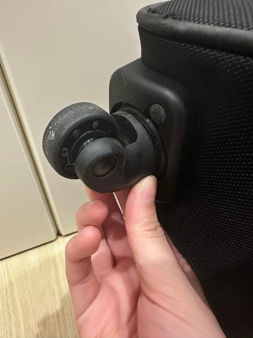 【希少価値】asics オリンピック選手　キャリーケース