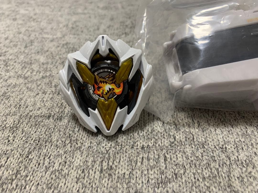 BEYBLADE X ドランデッキスターター4点　未使用品