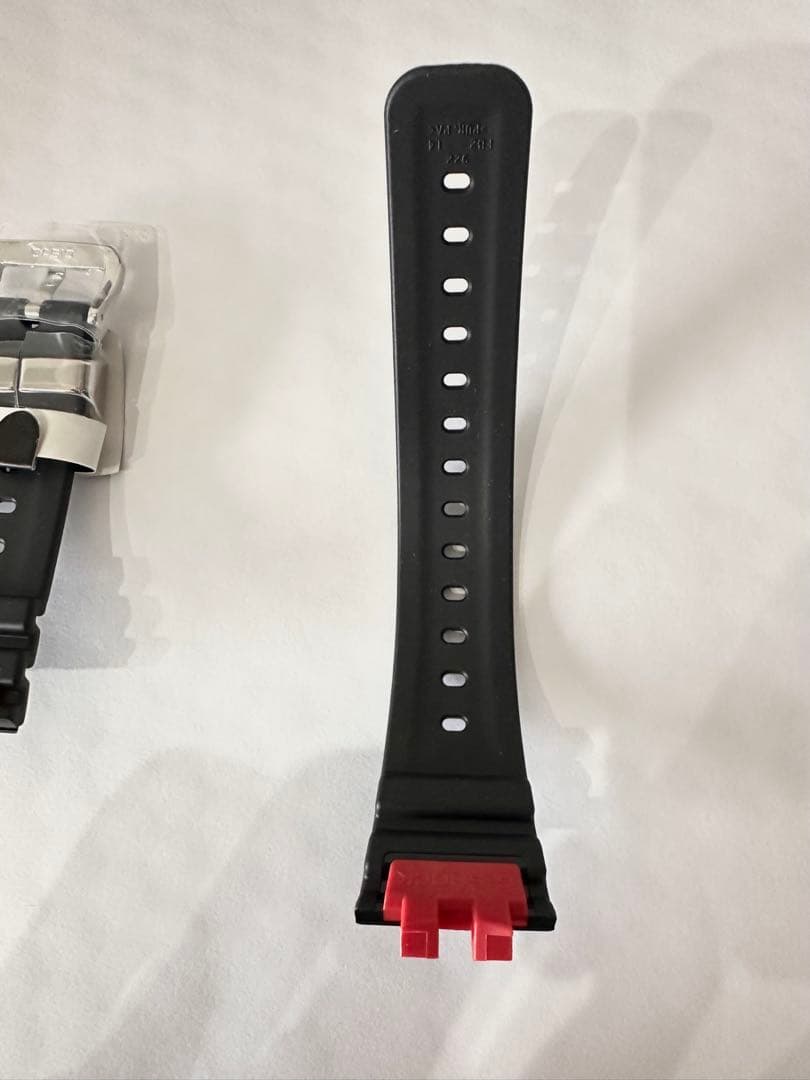 新品G-SHOCK GMW-B5000-1JF純正ウレタンベルト ラバーベルト
