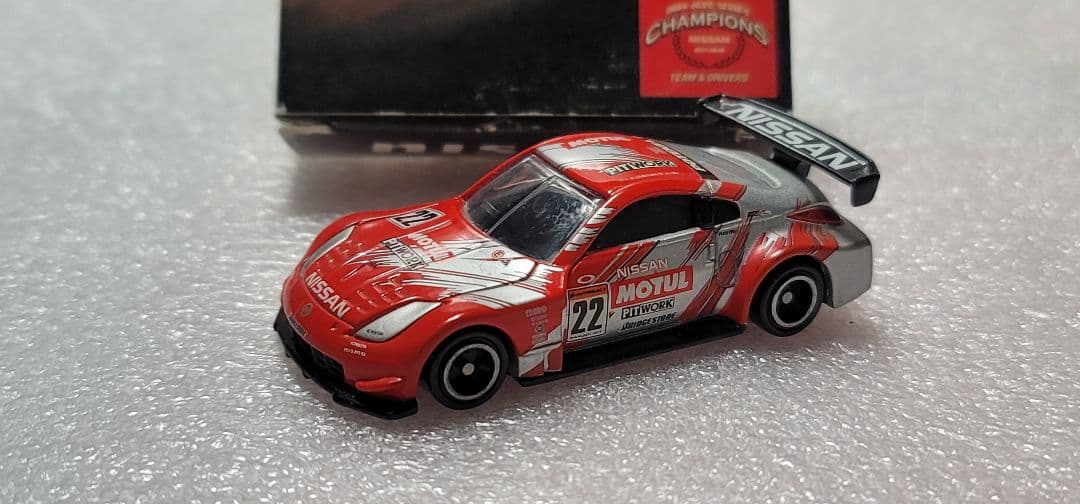 【 全国送料無料 】未使用！貴重！ Z 2台セット 「 トミカ 」 ミニカー