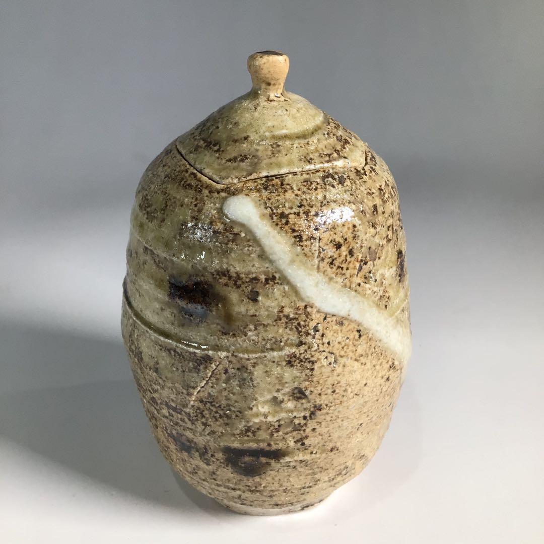 Ｎ４２７　茶器　『川本了生造』『美濃伊賀』『縞葡萄唐草仕覆付』　共箱　茶道具