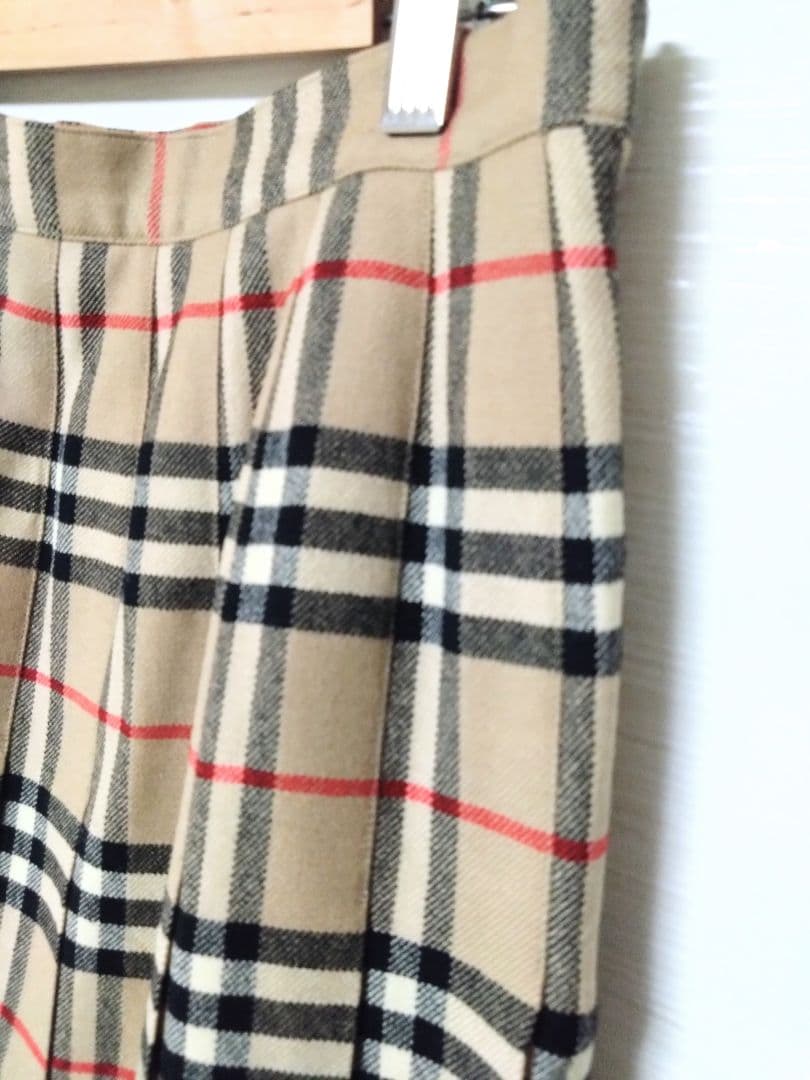 ま*み様 【極美品】バーバリー ノバチェック プリーツスカート ウール 希少 定