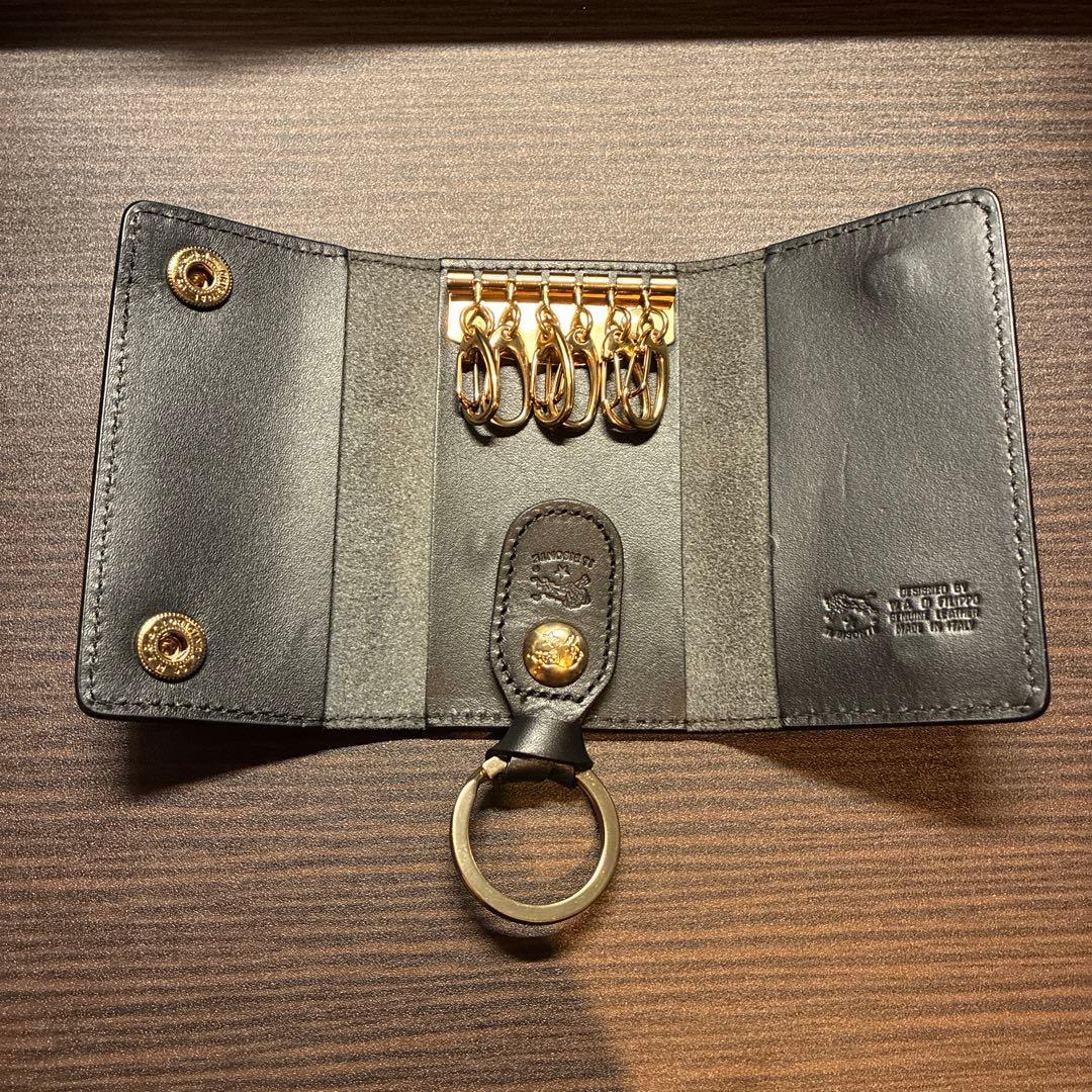 IL BISONTE イルビゾンテ６連ブラックキーケース