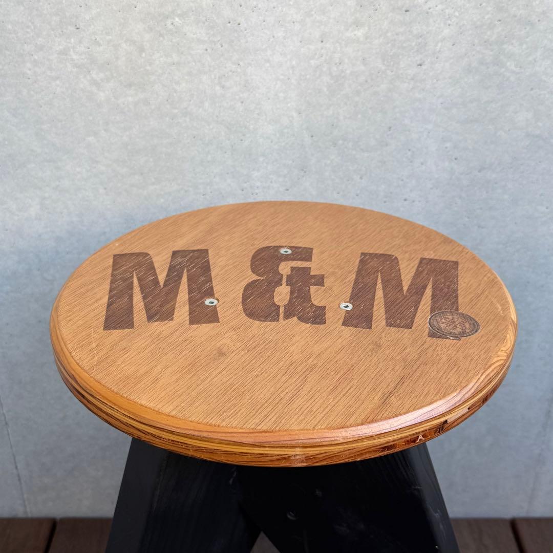 M&M カスタムパフォーマンス 木製スツール 椅子 チェア