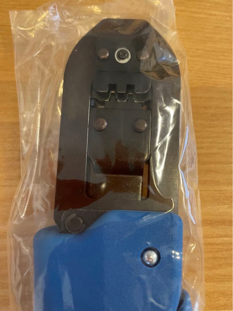 手動圧着工具　テーイーコネクティビティ(TE Connectivity)