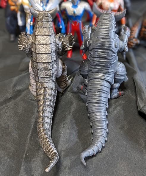 ウルトラマンゼロ＆カイザーベリアル＆ＥＸゴモラ（バンダイ）ソフビ12体セット